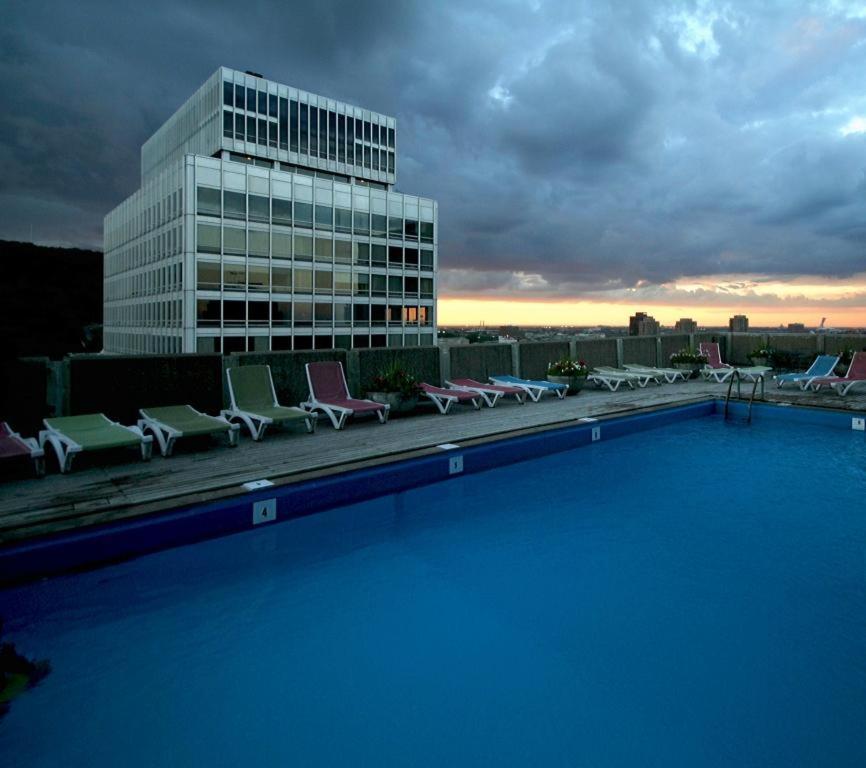 Hotel Le Cantlie Suites Montréal Dış mekan fotoğraf